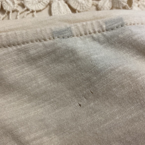 Ann Taylor Short Sleeve Crochet T-shirt Cream Size M - Picture 10 of 10